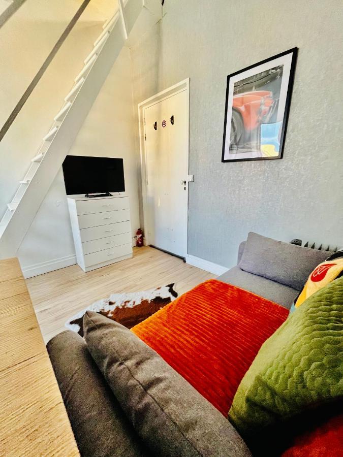 Ferienwohnung Parc Buttes Chaumont - Studio Mezzanine Paris Exterior foto